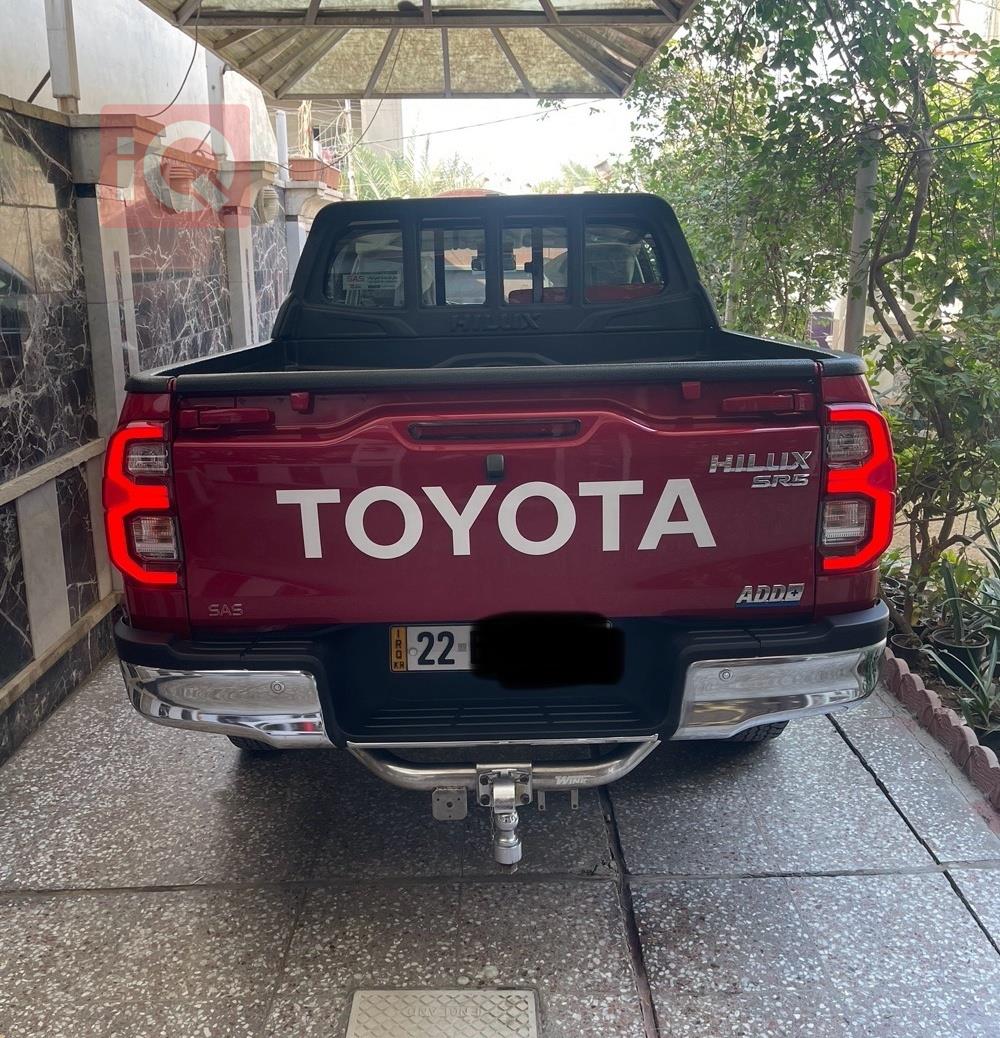 Toyota Hilux